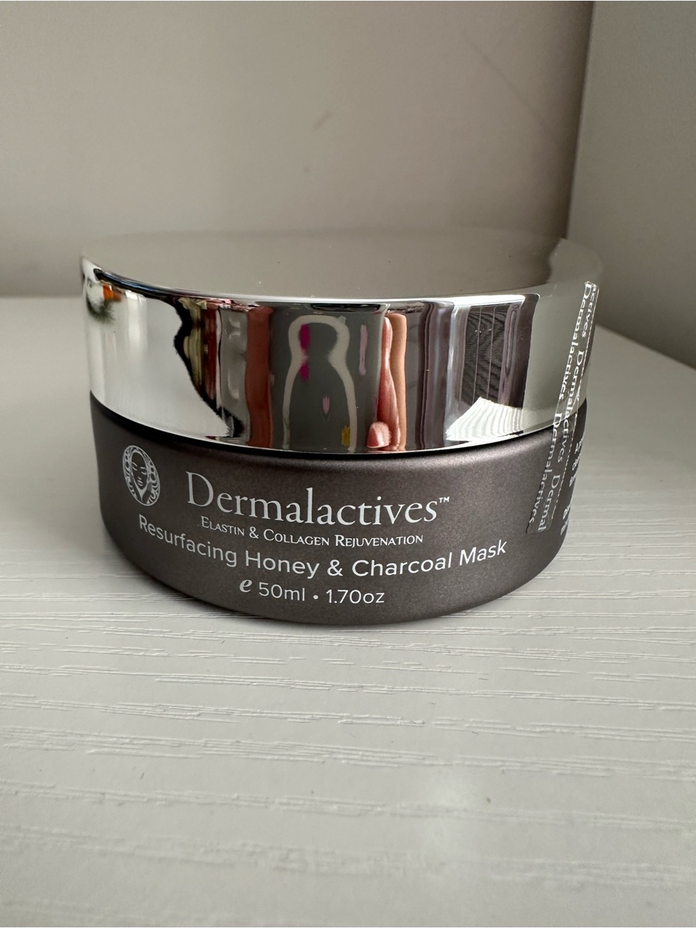 Dermalactives Resurfacing Honey & Charcoal Mask
